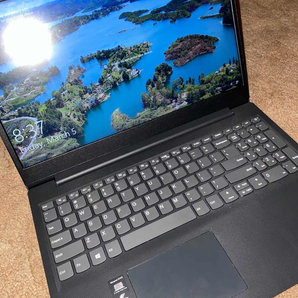 Lenovo Laptop